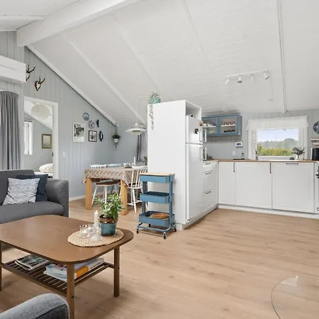 Lovely Well-designed For 6 * Hejls